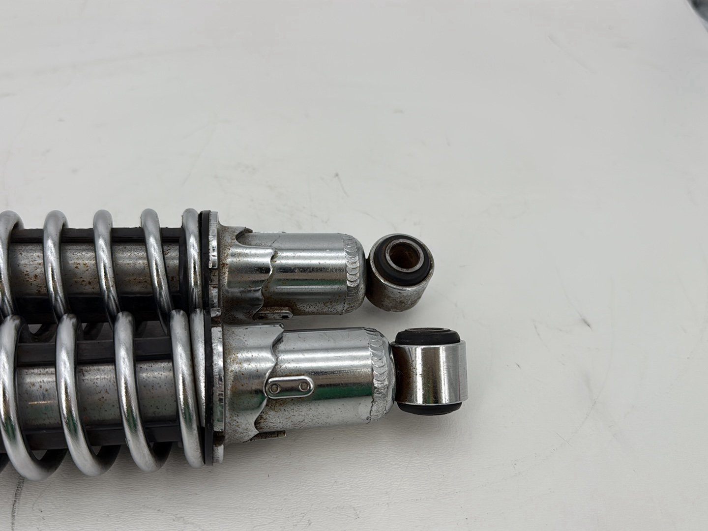 1993 Harley Sportster XLH883H Hugger 883 OEM Rear Left Right Shock Absorbers
