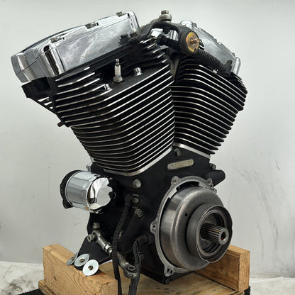 2007 Harley Road King Touring FLHR OEM EFI Twin Cam 96 Engine Motor