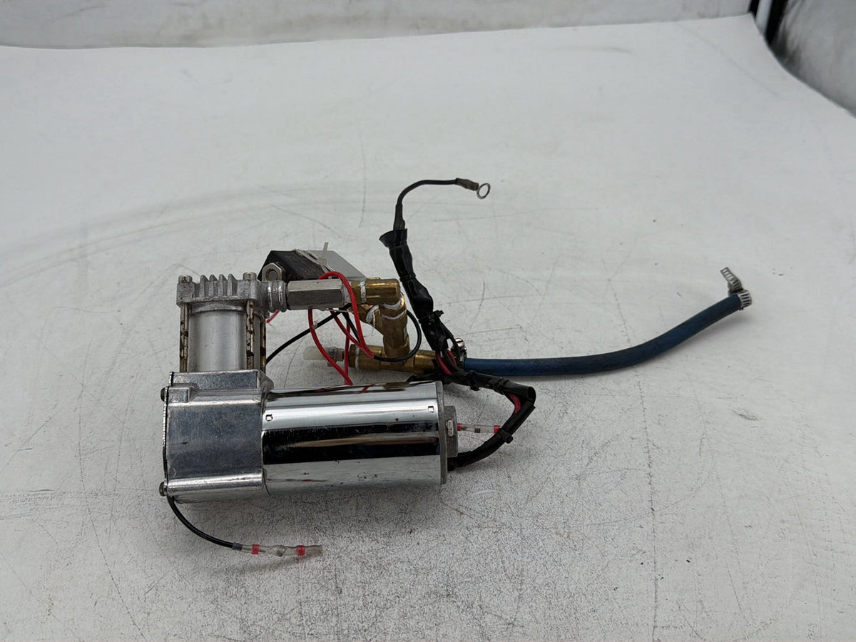 2009 Harley Street Glide Touring FLHX Air Compressor Valve Kit