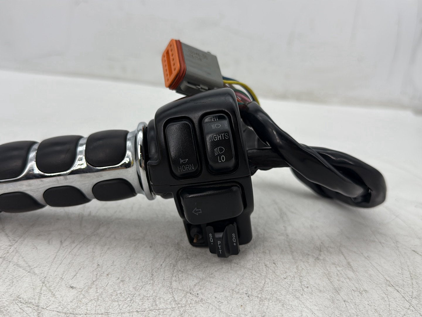 2005 Harley Electra Glide Touring Ultra FLHTCUI OEM Left Turn Signal Headlight Switches Controls