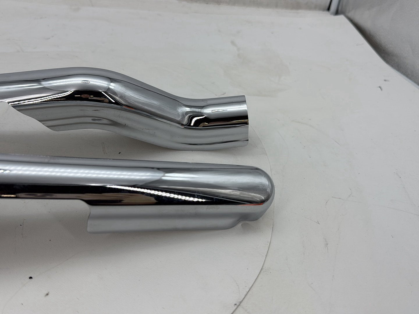2007 Harley Street Glide Touring FLHX OEM Rear Left Right Fender Struts Bracket