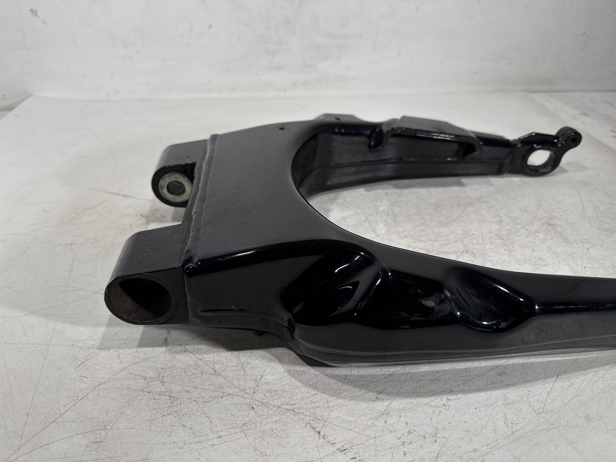 2013 Harley Street Glide Touring FLHX OEM Rear Fork Swingarm Swing Arm