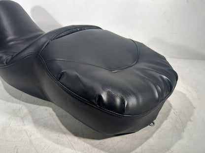 1998 Harley Touring FLHTCUI Electra Glide Ultra OEM Passenger Rider Driver Seat Saddle