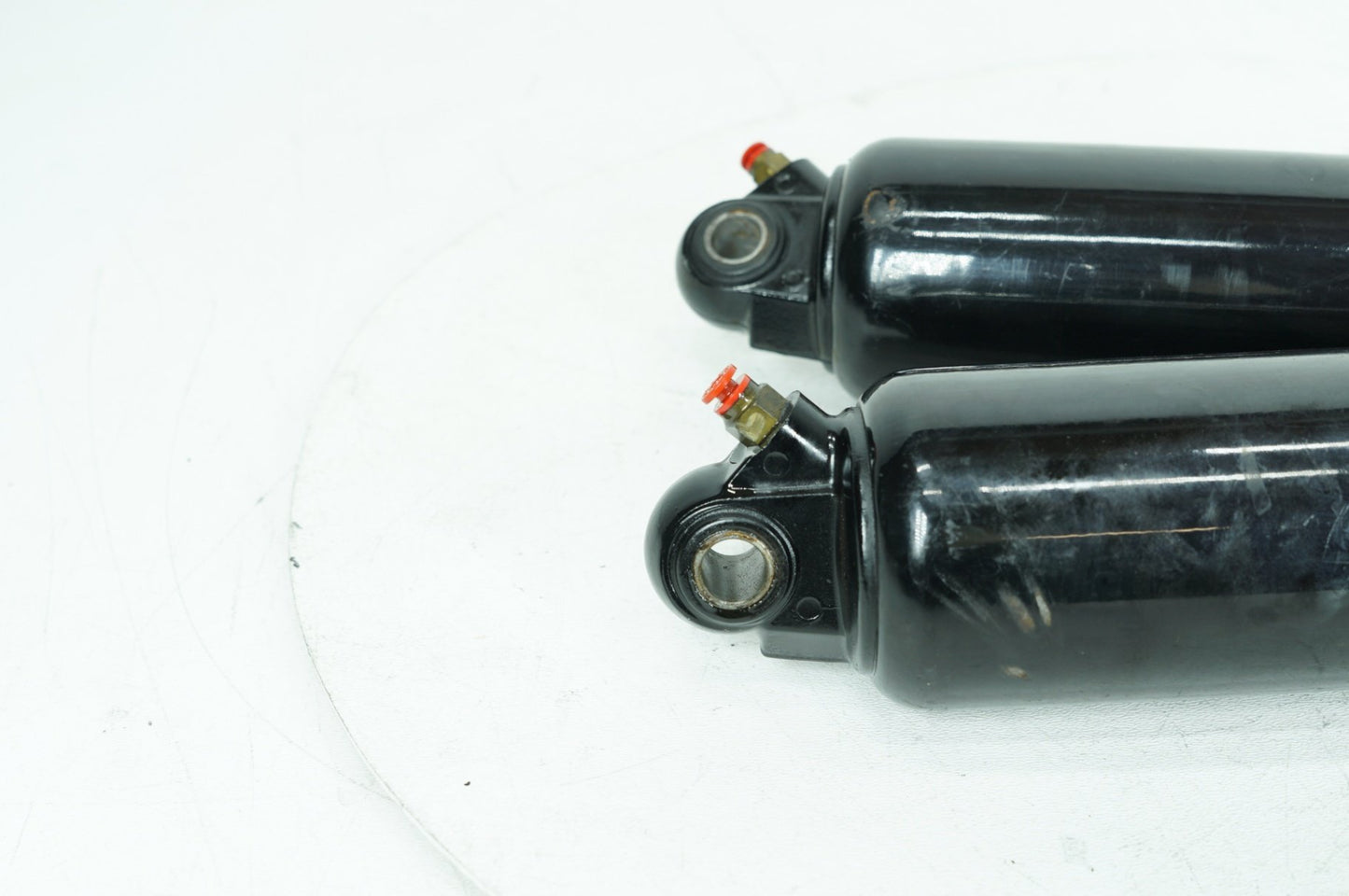 1999 - 2006 Harley-Davidson Touring Electra Glide Ultra Rear Left Right Shock Absorbers 54662-09