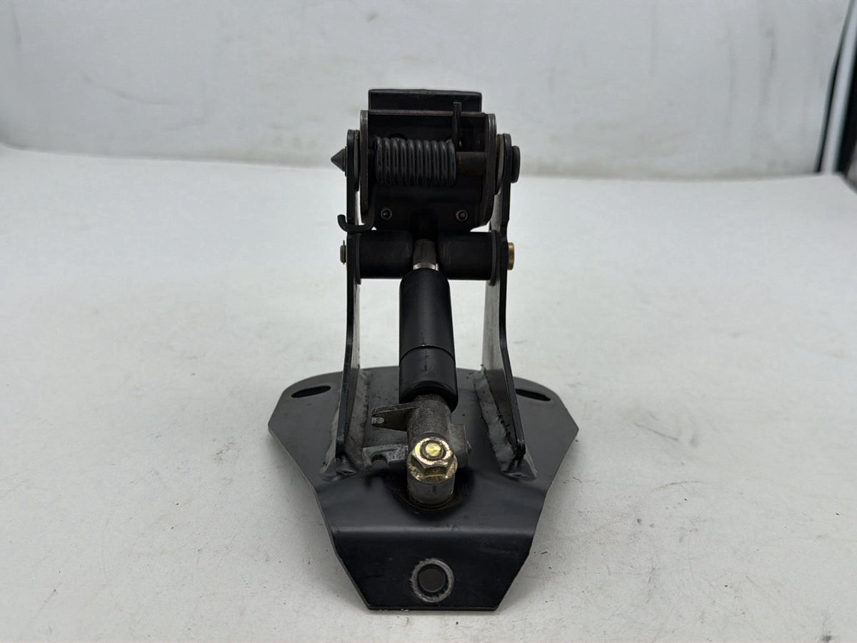 07 Harley Touring Electra Glide Ultra OEM Adjustable Rider Backrest Lift Mount