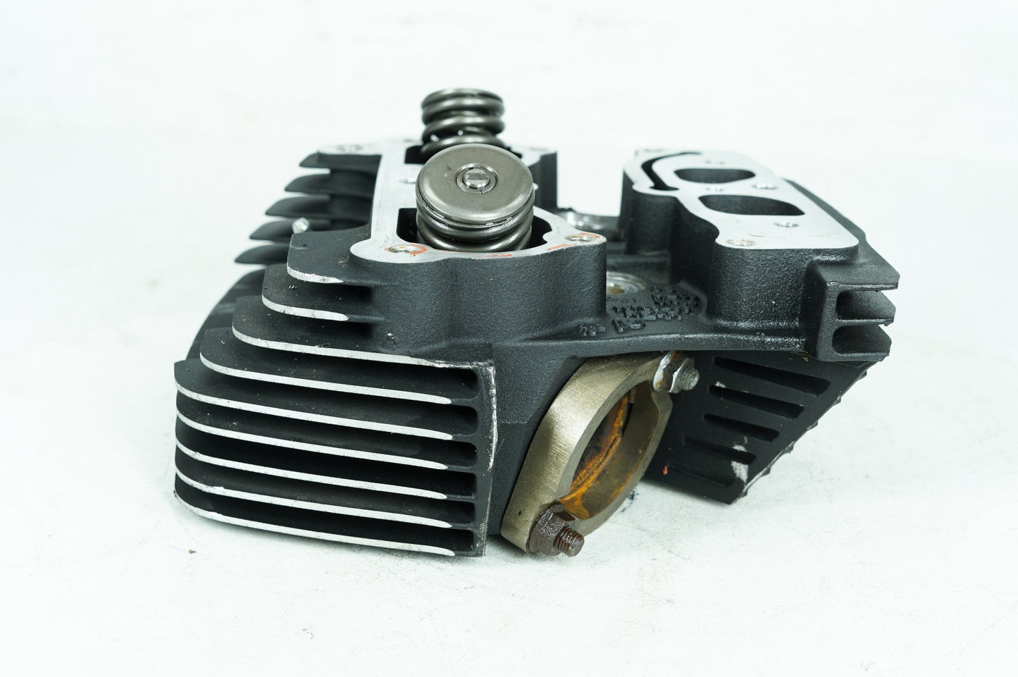 1999 - 2006 Harley-Davidson Softail Heritage Rear Twin Cam Engine Cylinder Head   16724-99