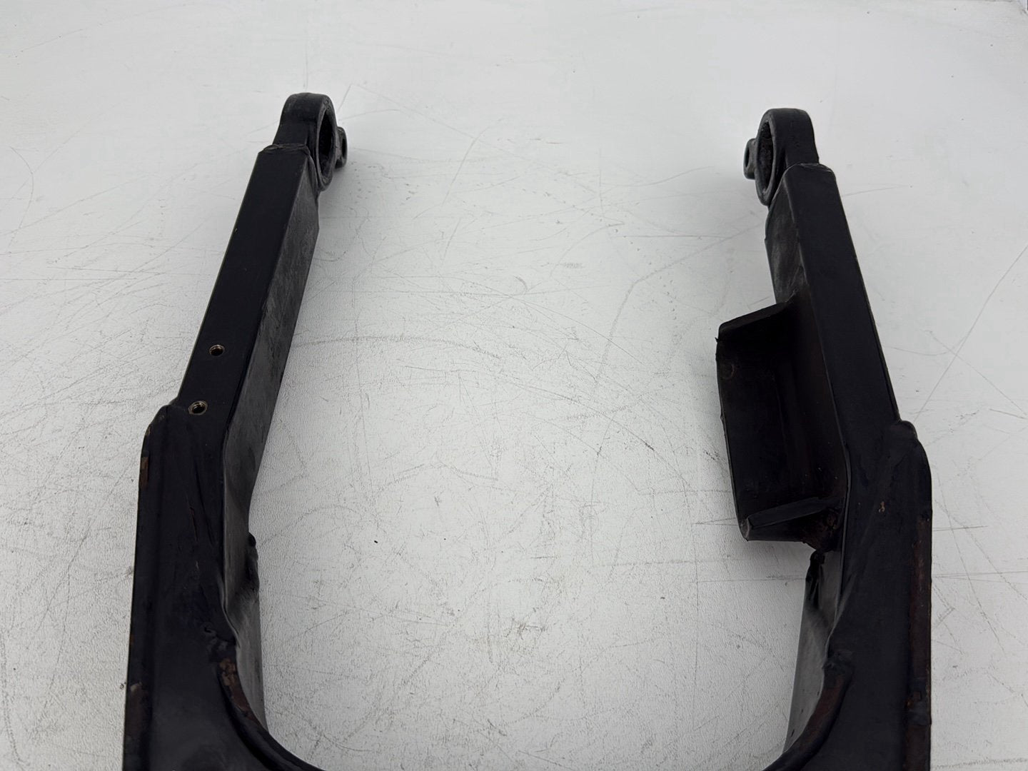 2006 Harley Touring FLHRI Road King OEM Rear Fork Swingarm Swing Arm