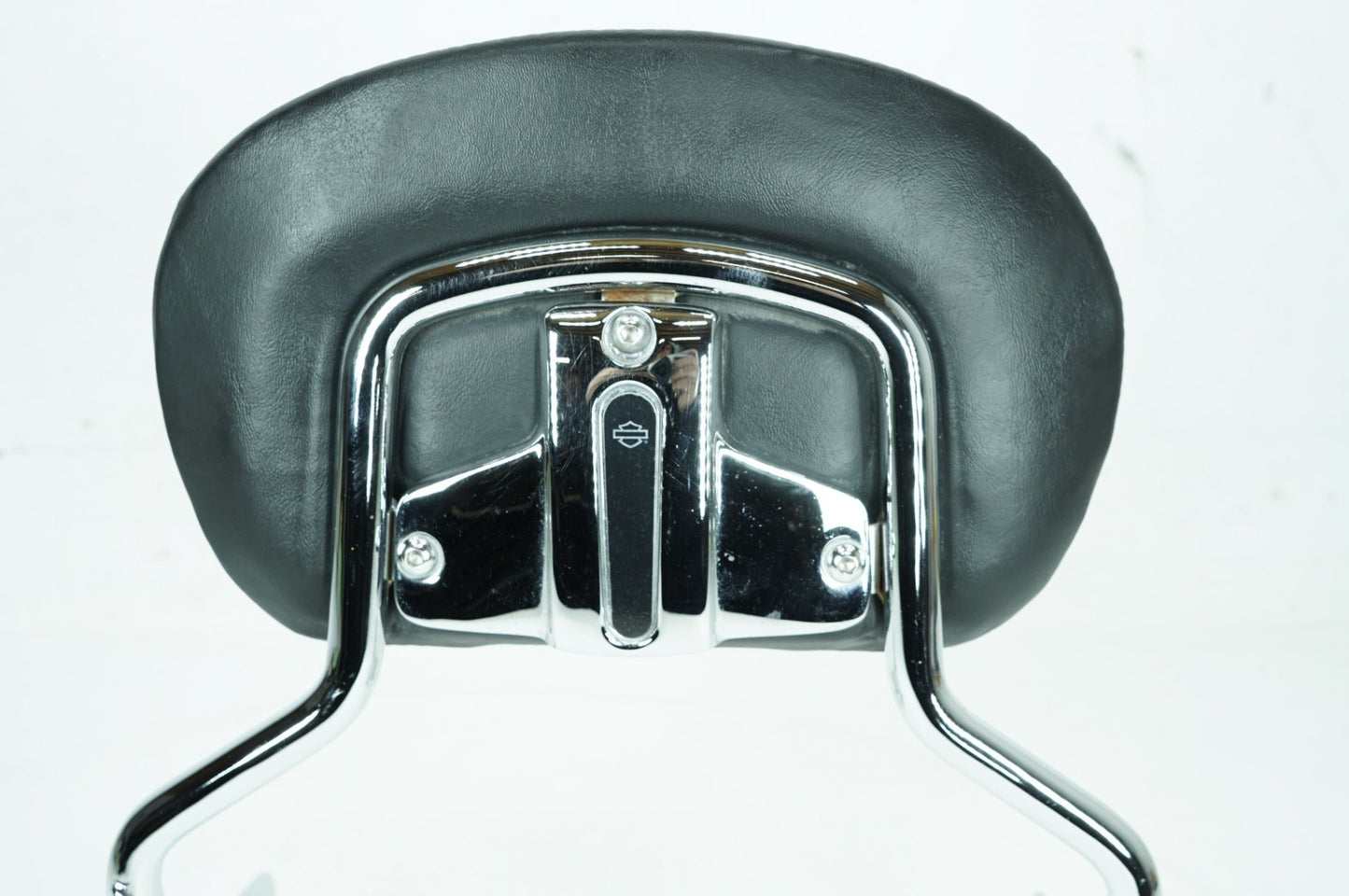 2000 - 2006 Harley-Davidson Touring Road King Custom Rear Sissy Bar w/ Backrest Cushion Pad 52933-97C