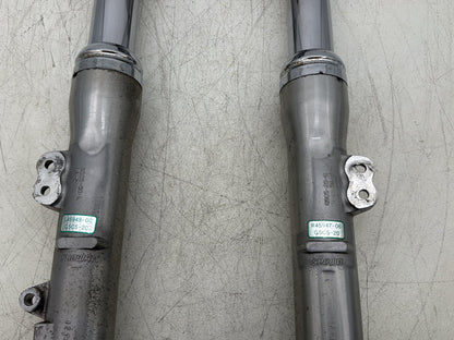 2007 Harley Dyna Street Bob FXDBI OEM Front Triple Tree Set & LH RH Fork Legs Sliders