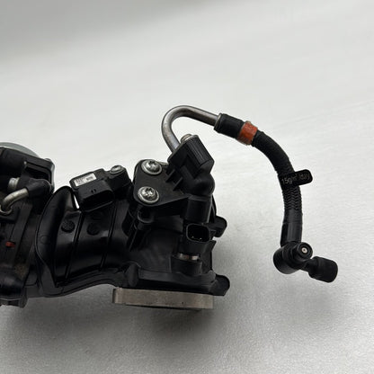 2018 - 2025 Harley-Davidson Softail Fat Bob 114 Engine Intake Manifold Throttle Body 27300122