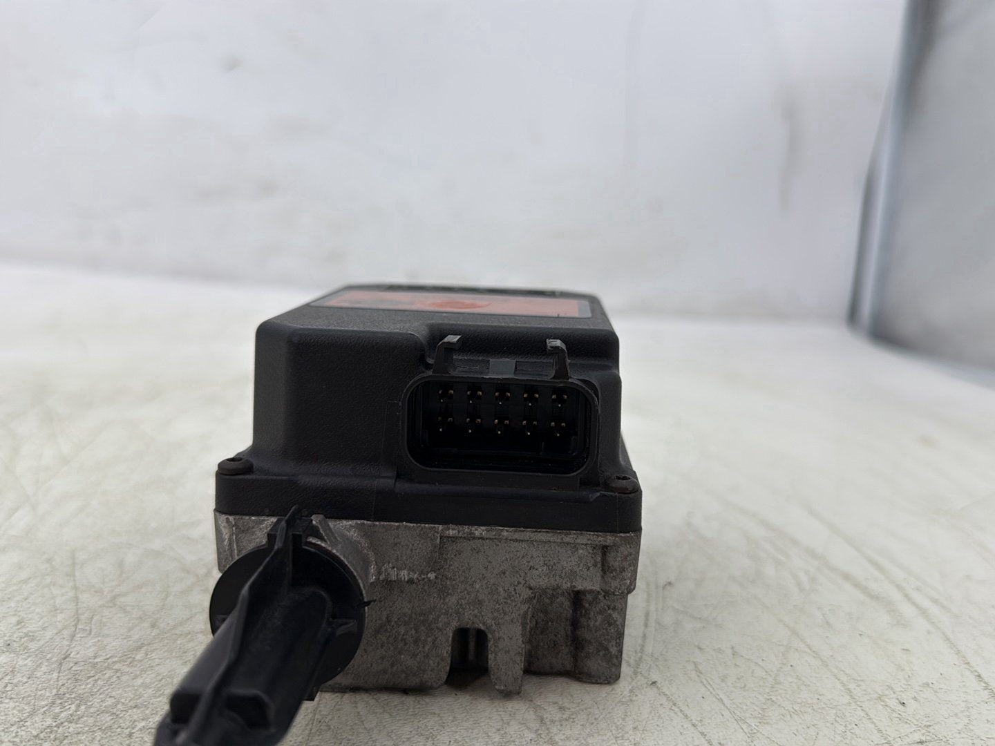 2007 Harley Touring FLHTC Electra Glide Classic OEM Cruise Control Actuator 70955-04