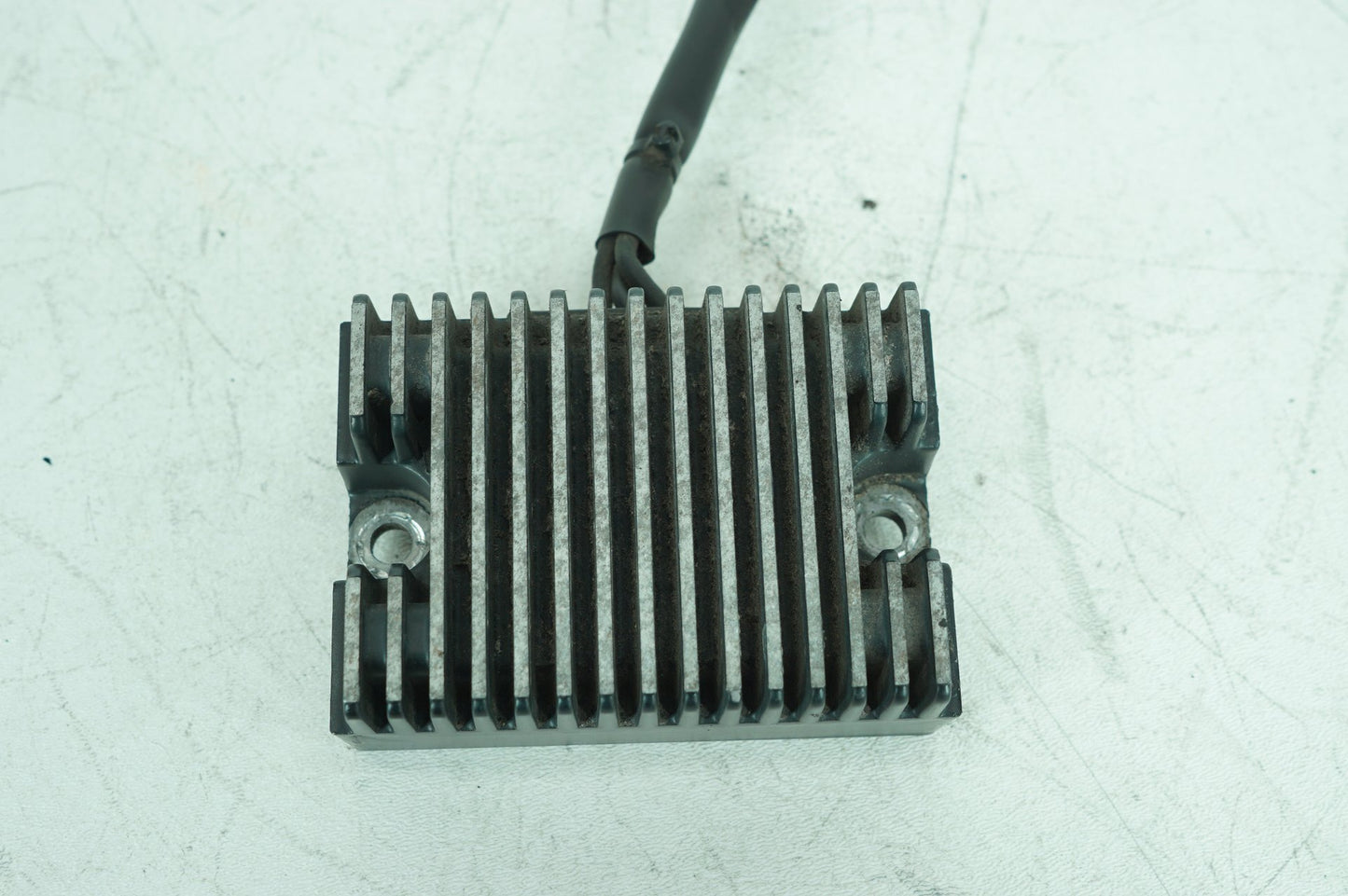 1989 - 2003 Harley-Davidson Sportster Hugger Voltage Regulator Rectifier  74523-94A