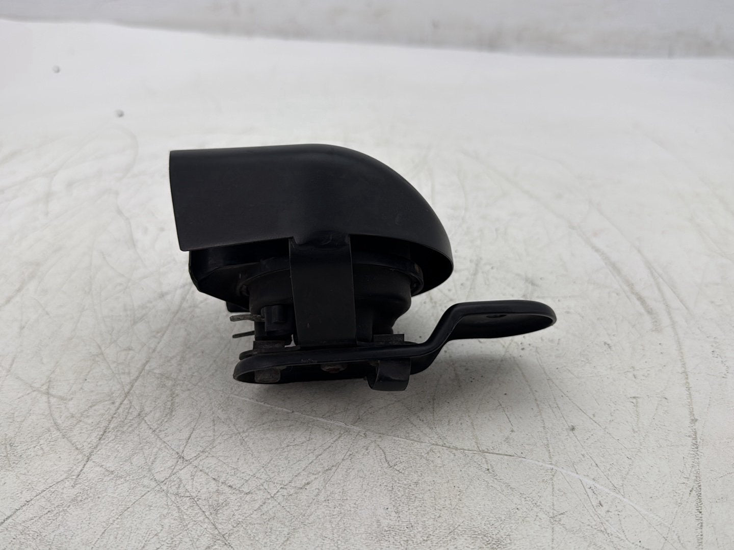 2011 Harley Softail FLSTFB Fat Boy OEM Horn Signal Klaxon Chrome Cover