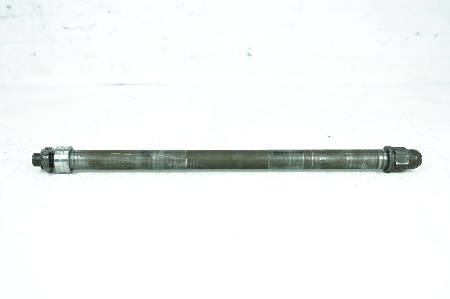 1999 - 2006 Harley-Davidson Touring Electra Ultra Classic Rear Fork Swingarm Pivot Bolt Shaft 47492-89A