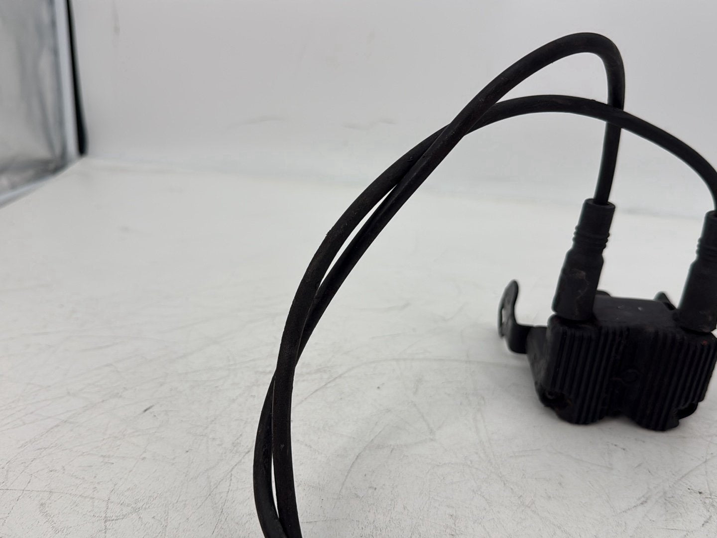 2006 Harley Touring FLHRI Road King OEM Ignition Coil Spark Igniter