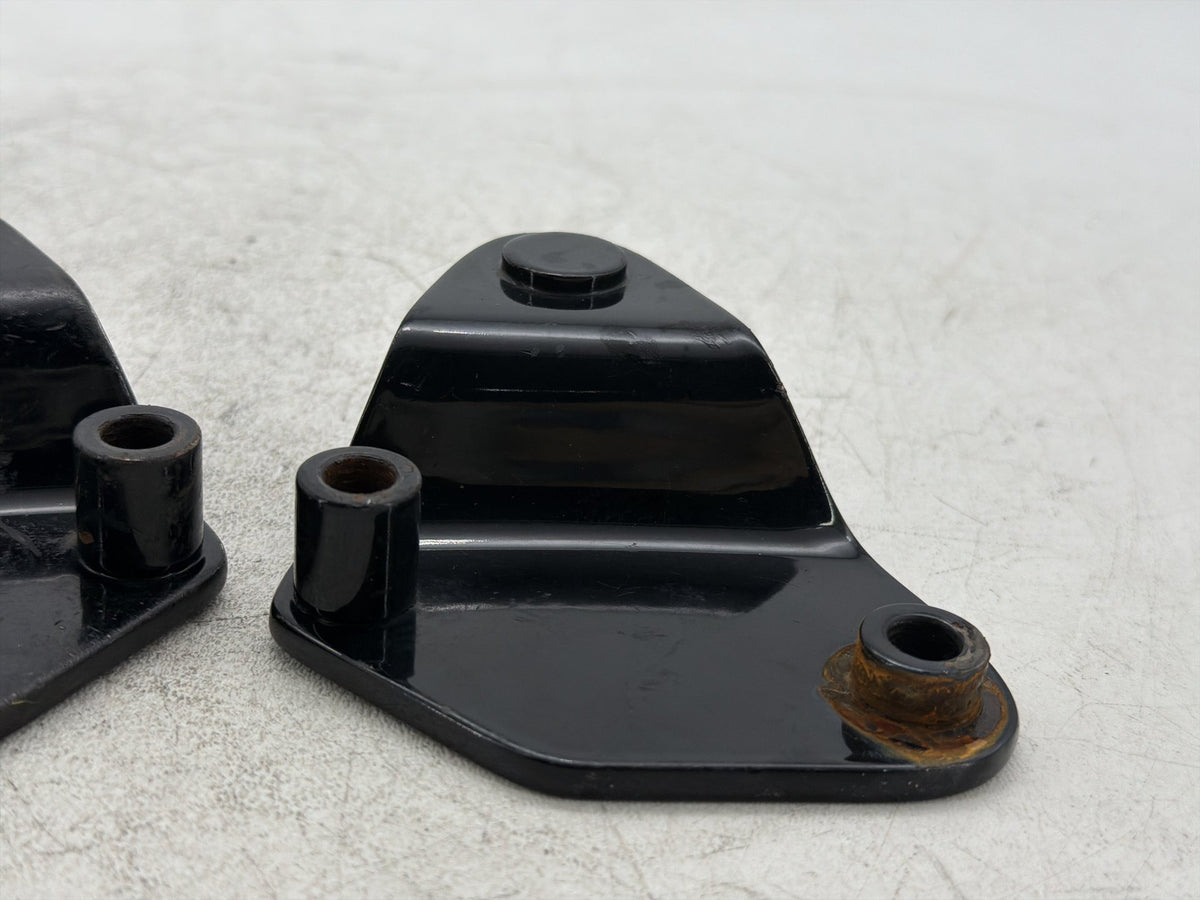 11 Harley Electra Glide Touring Left Right Mounting Bracket Holder Support Base