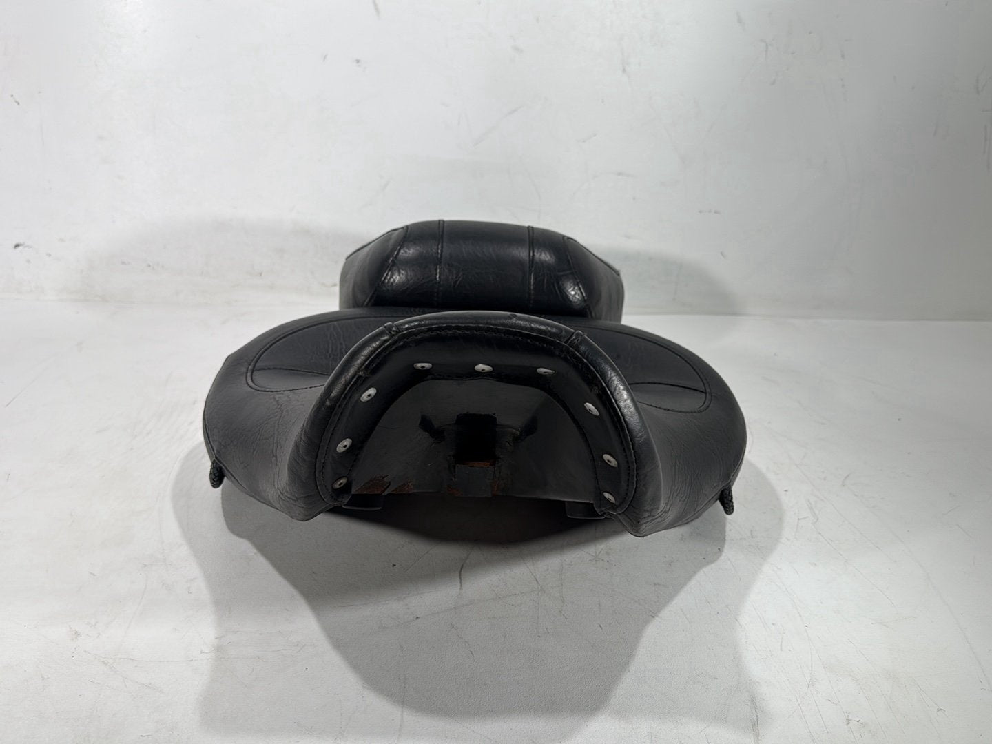 2000 Harley Dyna FXDWG Wide Glide OEM Passenger Rider Driver Seat Saddle
