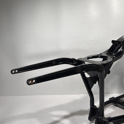 2007 - 2012 Harley-Davidson Dyna Street Bob Body Main Frame Chassis SLVG 	47463-06BHP