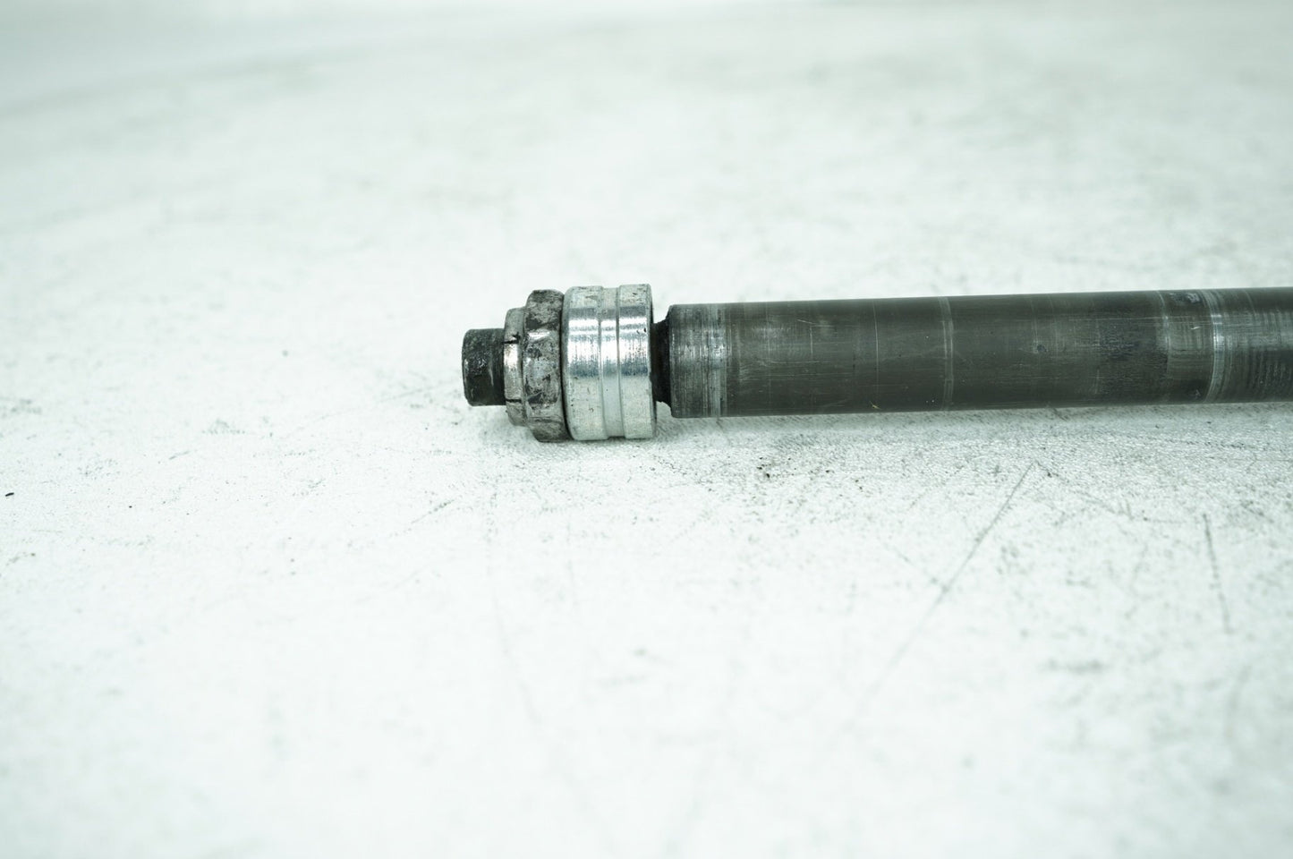 1999 - 2006 Harley-Davidson Touring Electra Glide Ultra Rear Fork Swingarm Pivot Bolt Shaft 47492-89A
