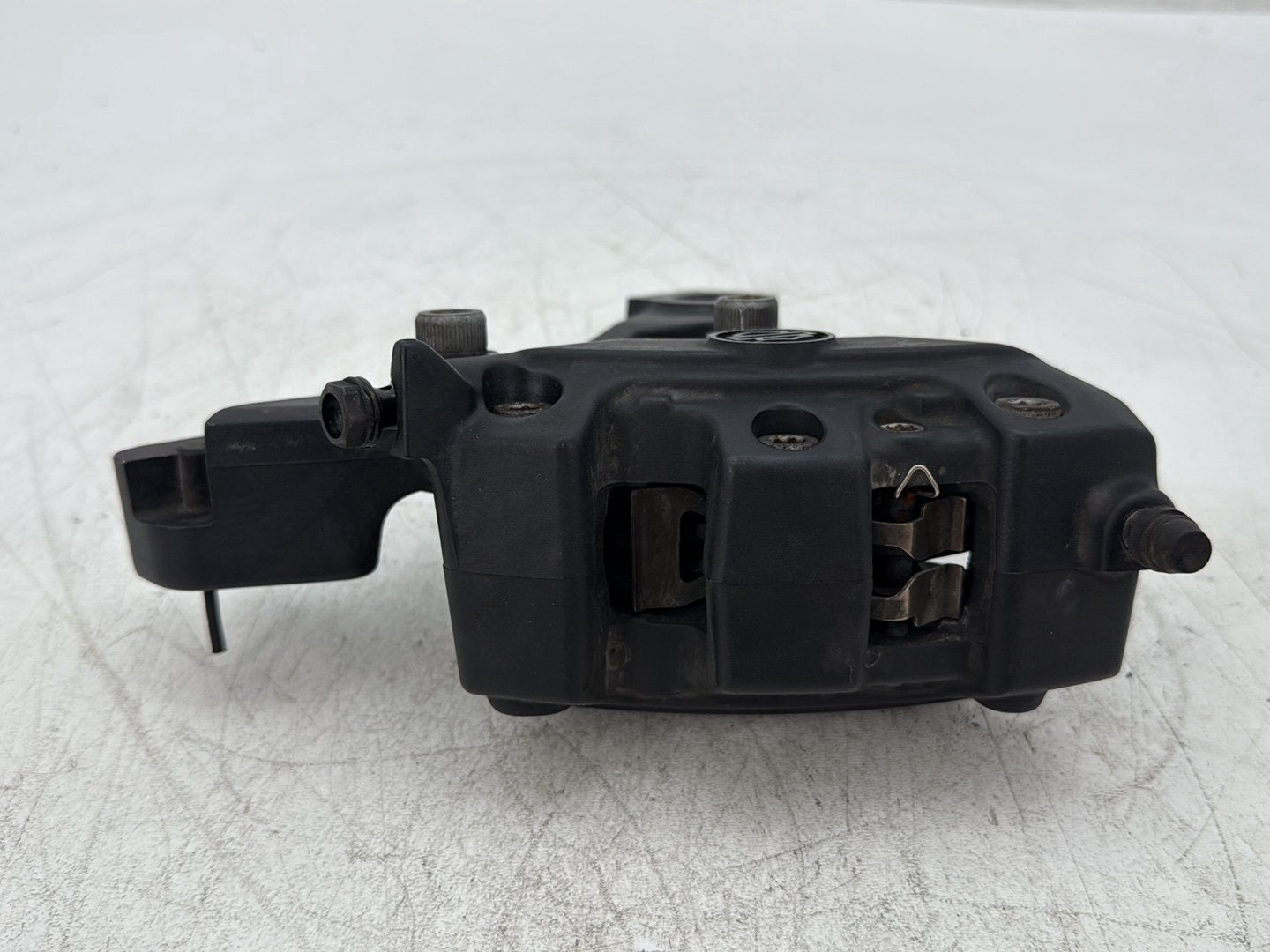 2013 Harley Electra Glide Touring Ultra FLHTCUI OEM Rear Back Brake Caliper w/ Bracket