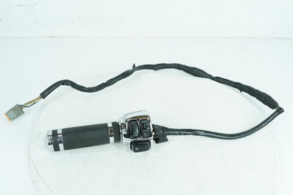2000 - 2006 Harley-Davidson Softail Deuce Left Turn Signal Headlight Switches Controls 71567-96