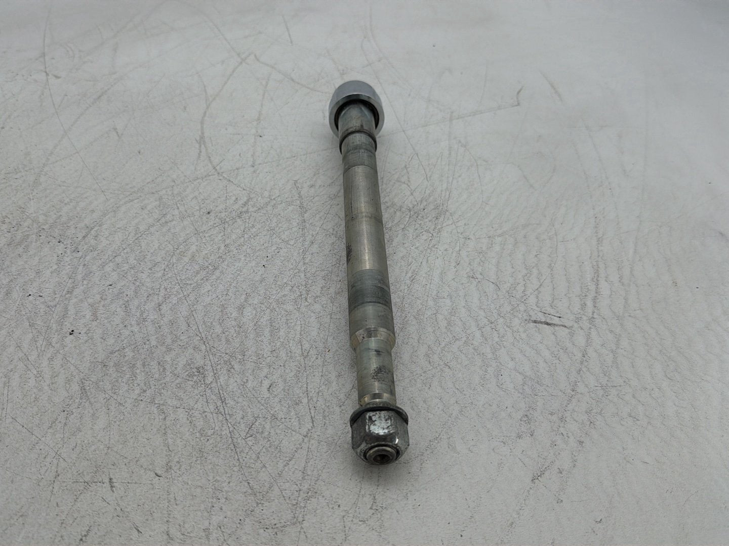 2011 Harley Heritage Softail Classic FLSTC OEM Front Wheel Axle Bolt Shaft