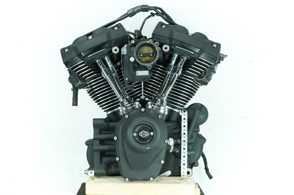 2020 Harley Softail FXLRS Low Rider S OEM EFI Milwaukee M8 114 Engine Motor