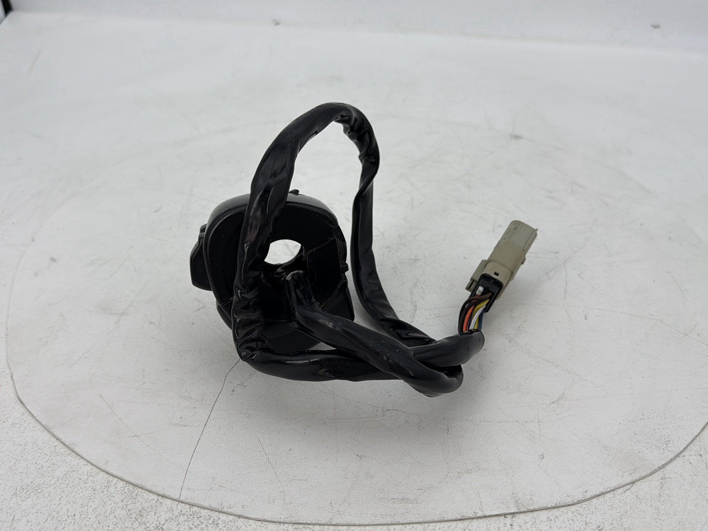 2007 - 2012 Harley-Davidson Touring Electra Glide Ultra Left Turn Signal Headlight Switches Controls 71682-06