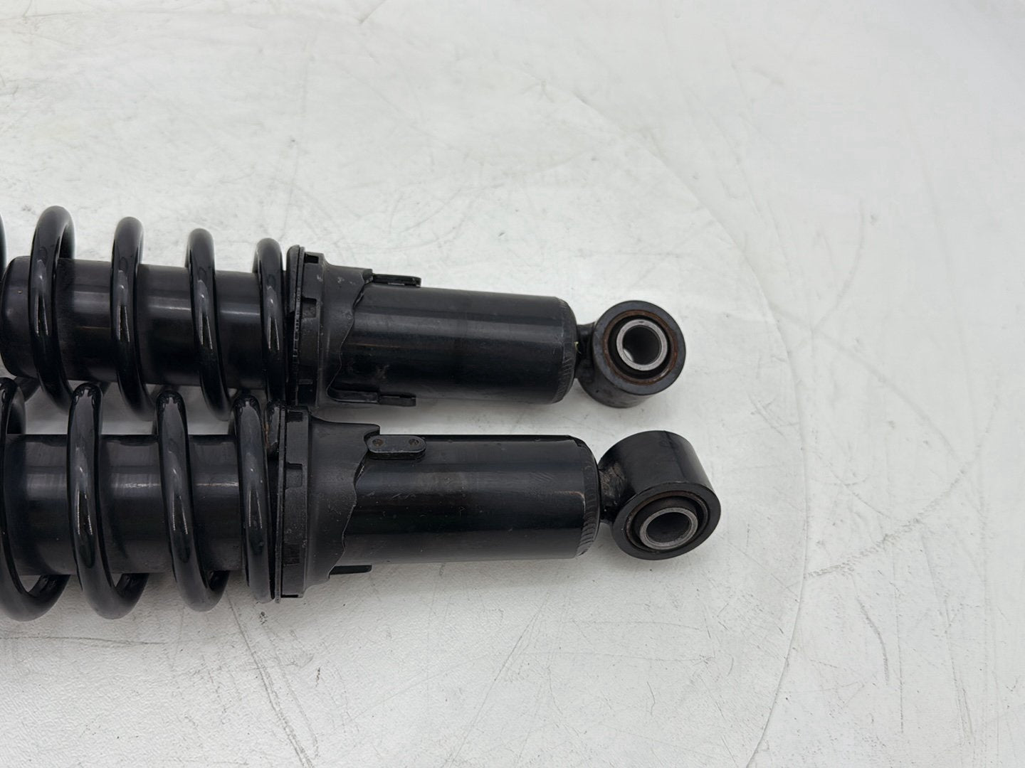 2008 Harley Electra Glide Touring Ultra FLHTCUI OEM Rear Left Right Shock Absorbers