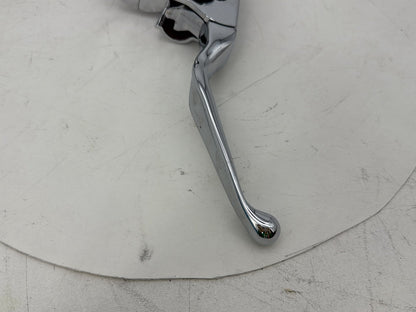 1999 - 2006 Harley-Davidson Touring CVO Screamin Eagle Road King Front Right Brake Lever Master Cylinder 45179-02A