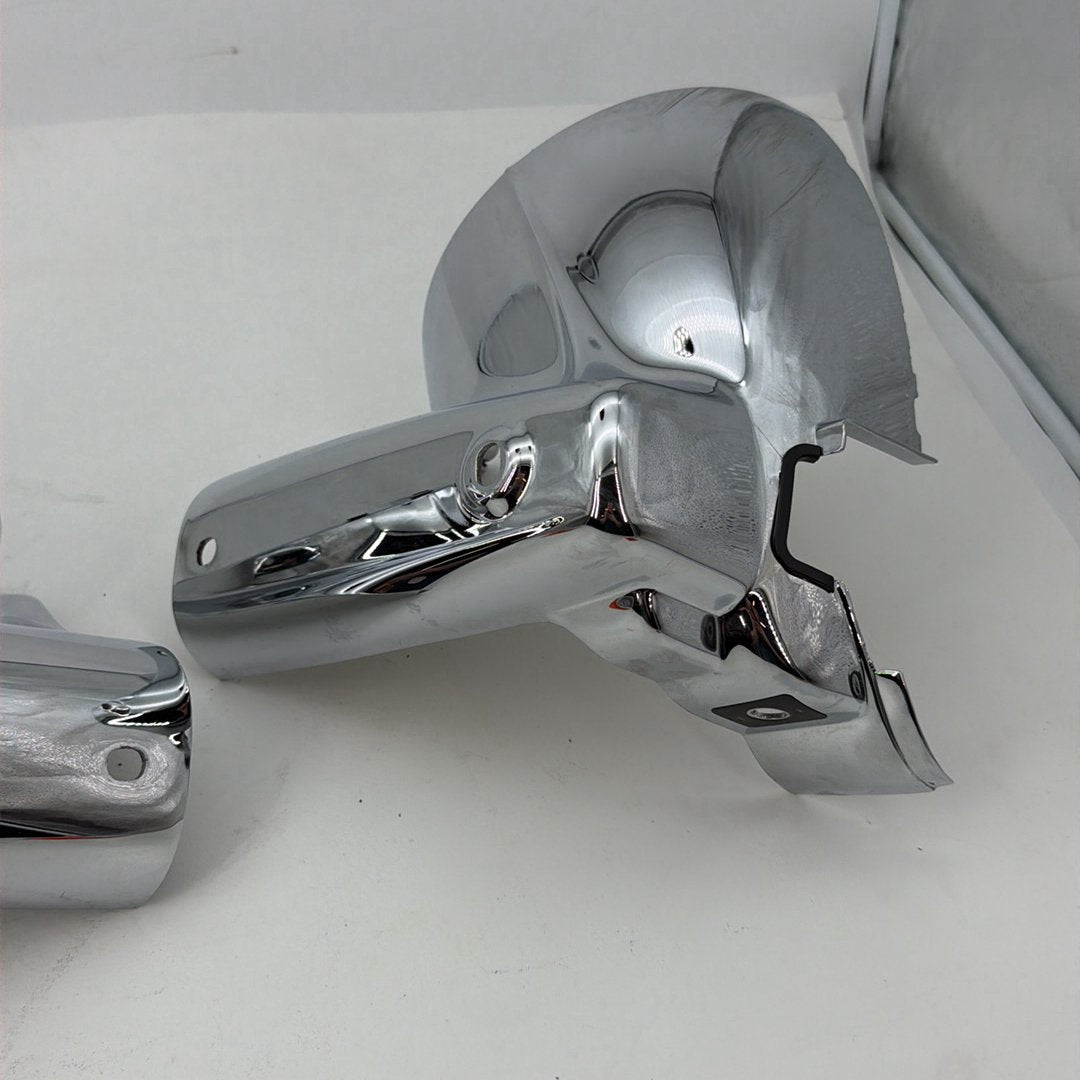 1999 - 2006 Harley-Davidson Touring Road King Left & Right Headlamp Nacelle Covers 67682-94
