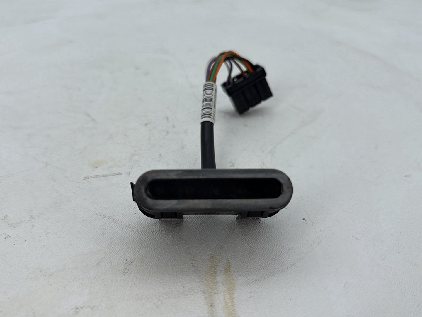 2007 Harley Street Glide Touring FLHX OEM Dash Indicator Lamp Wire Plug 68789-96A
