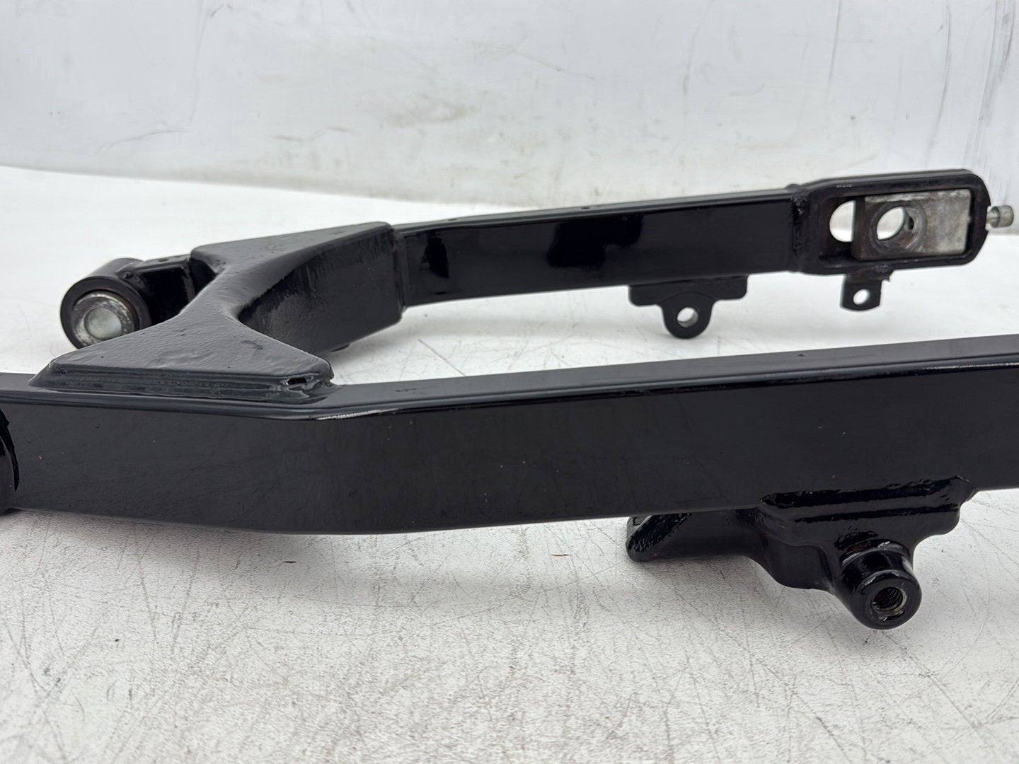 2010 Harley Dyna Fat Bob FXDF OEM Rear Fork Swingarm Swing Arm