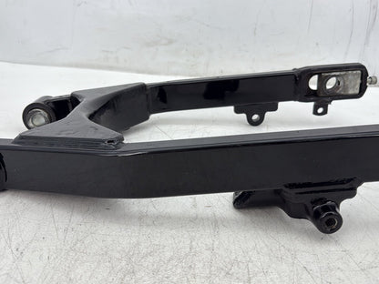 2010 Harley Dyna Fat Bob FXDF OEM Rear Fork Swingarm Swing Arm