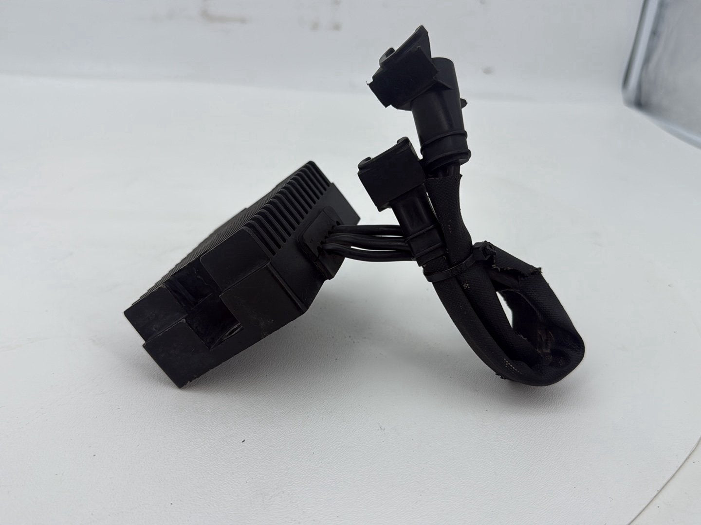 2004 - 2022 Harley-Davidson Sportster 1200 Nightster Voltage Regulator Rectifier   	74711-08