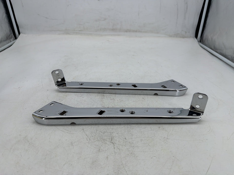 04 Harley Electra Glide Touring OEM Left Right Saddlebag Fender Struts Brackets