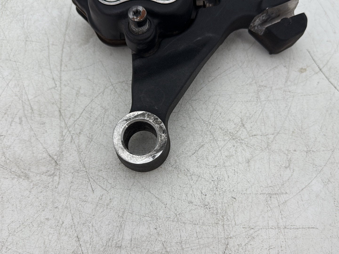 2008 Harley Dyna FXDL Low Rider Anniversary OEM Rear Back Brake Caliper w/ Bracket