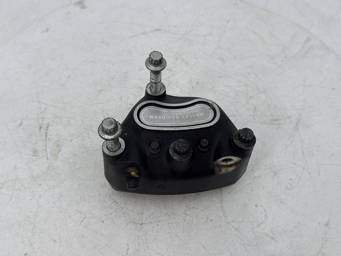 1999 - 2006 Harley-Davidson Touring Electra Glide Ultra Front Right 1 Brake Caliper 44023-00C
