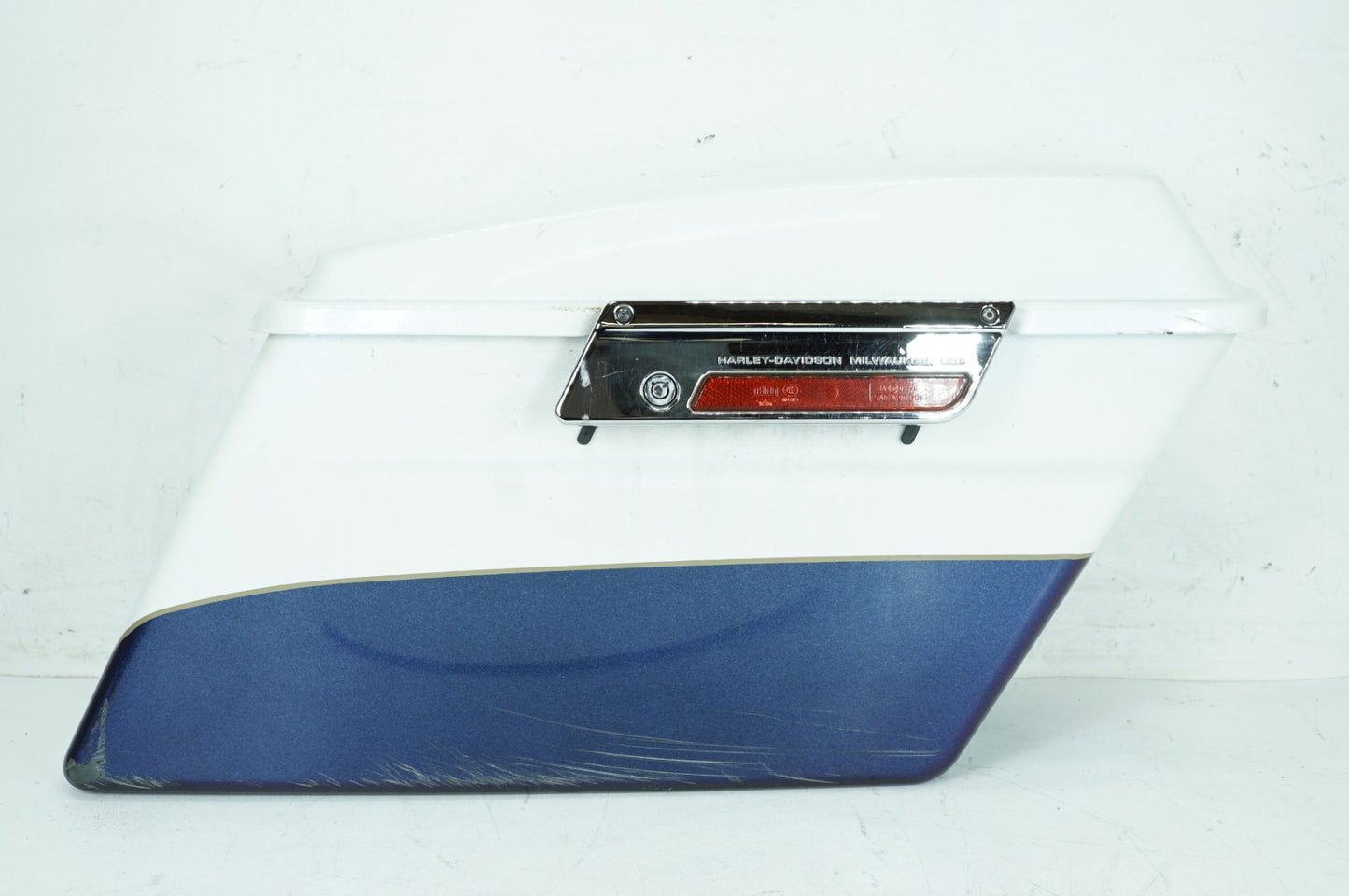 2008 - 2016 Harley-Davidson Touring Electra Glide Ultra Right 1 Saddlebag Luggage NO Key 90752-93