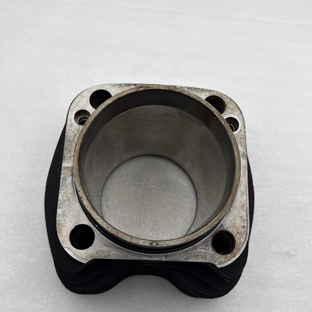 2007 - 2013 Harley-Davidson Touring Electra Glide Ultra Twin Cam Engine Jug 1 Cylinder Barrel  	17458-07