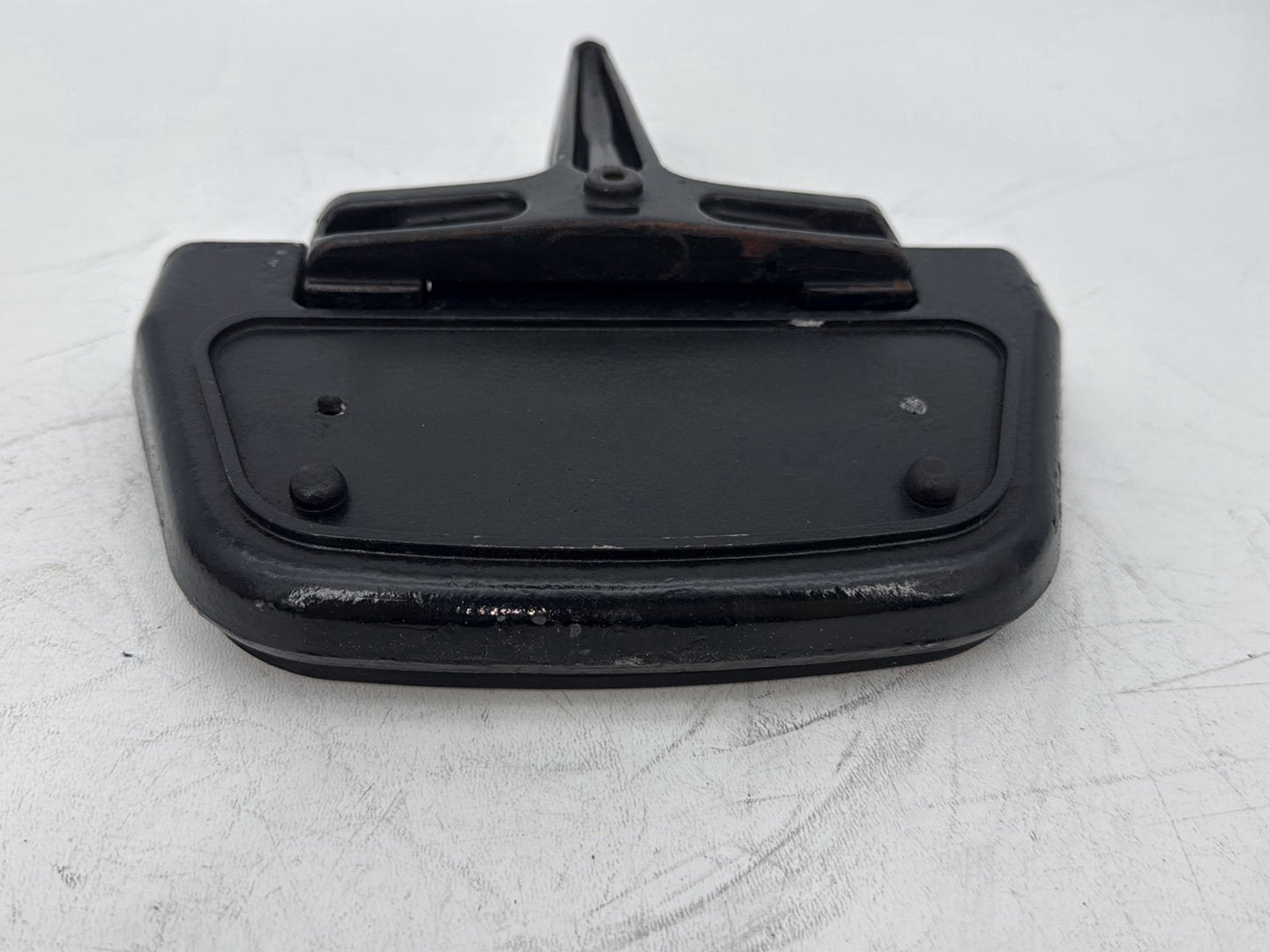 2006 Harley Touring FLHRI Road King OEM 1 Passenger Floorboard Foot Rest