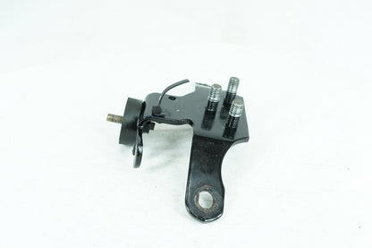 1999 - 2006 Harley-Davidson Softail Heritage Classic Engine Motor Mount Bracket  	69046-01