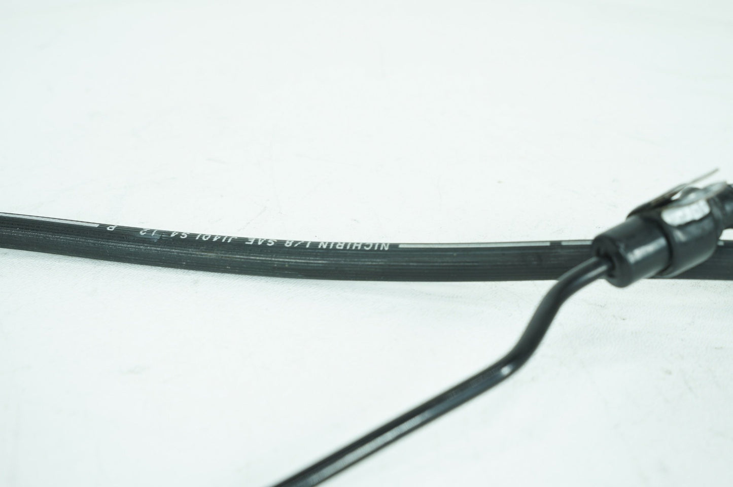 2004 - 2013 Harley-Davidson Sportster Low Front Brake Hose Line Pipe 46411-05C
