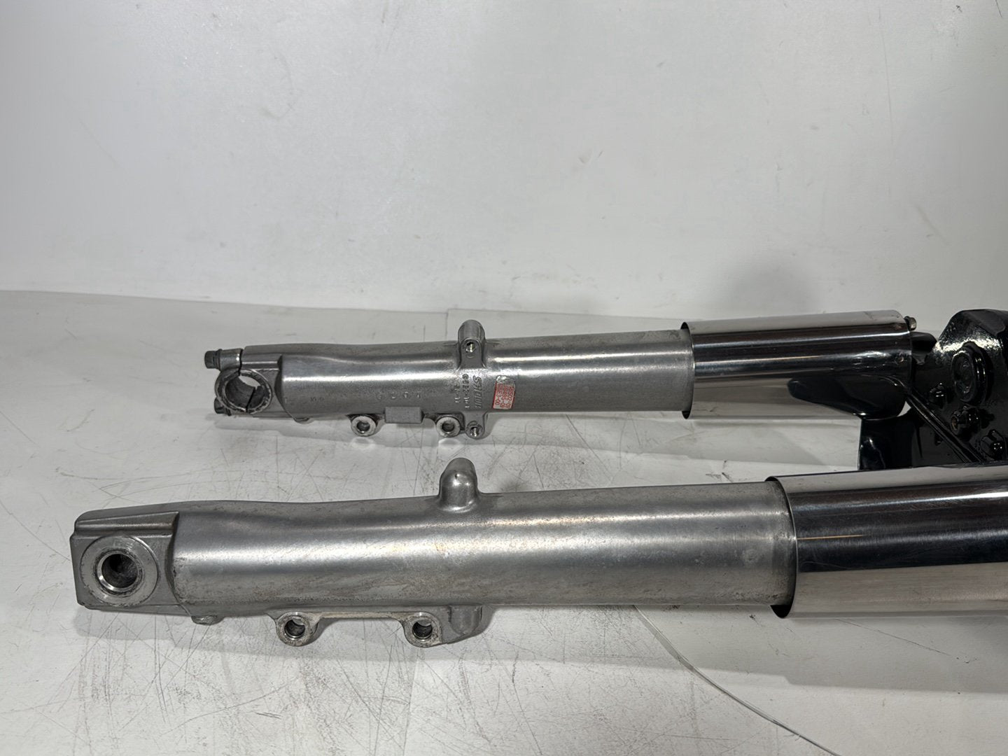2007 - 2016 Harley-Davidson Touring Electra Glide Ultra Front Triple Tree Set & LH RH Fork Legs Sliders 45435-10