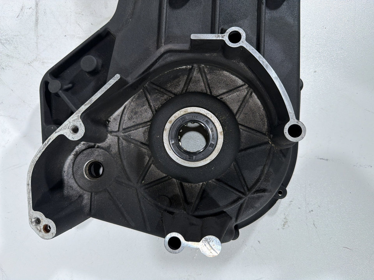 2004 Harley Electra Glide Touring Ultra OEM Inner Primary Clutch Cover