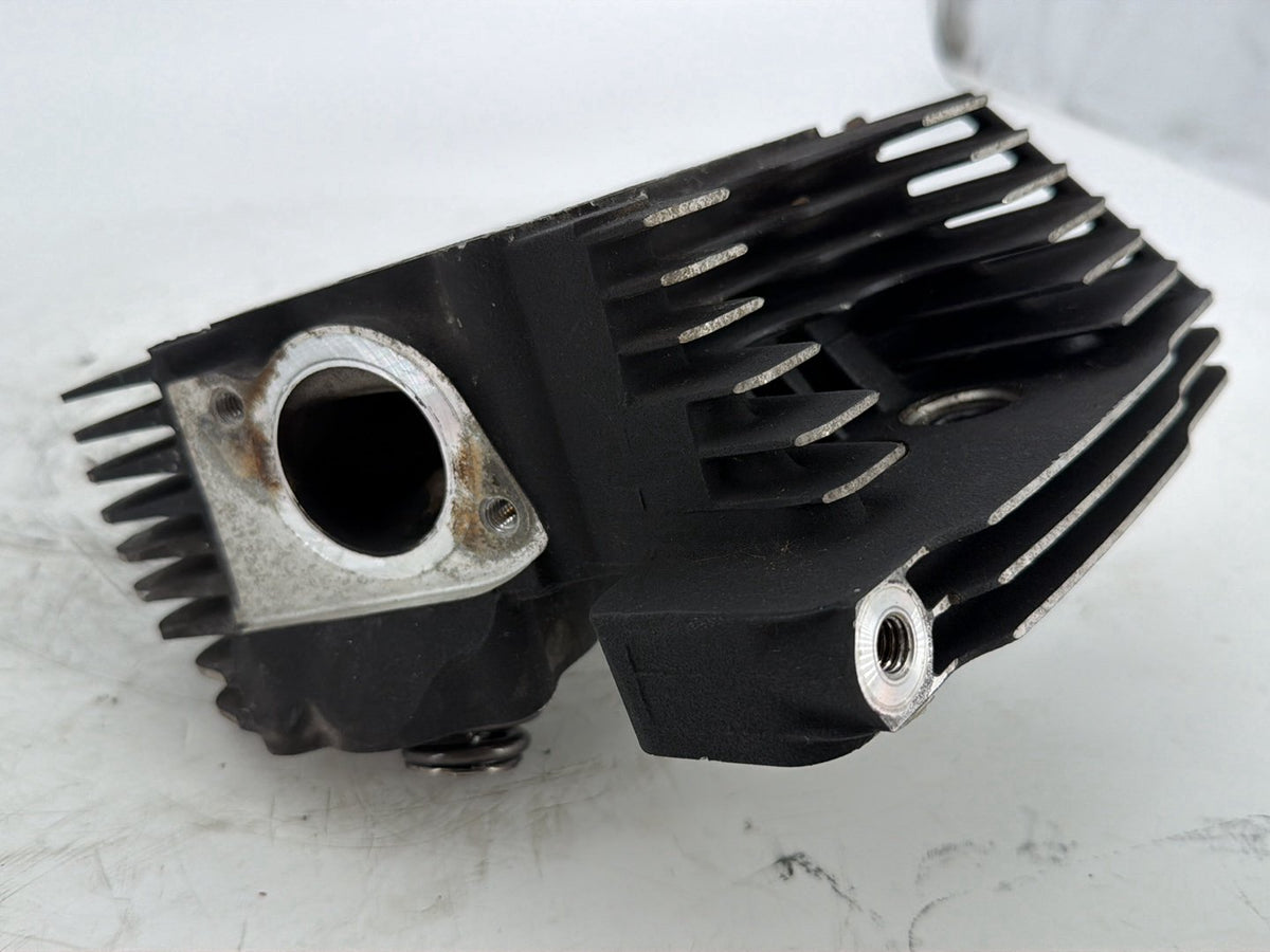 2006 Harley Touring Electra Glide Classic OEM Rear Twin Cam Engine Cylinder Head