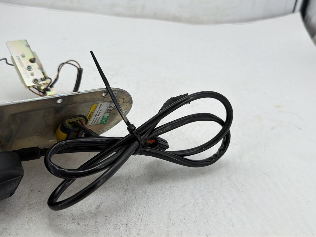 2006 Harley Electra Glide Touring FLHT OEM Fuel Gas Gasoline Sending CARB Lever