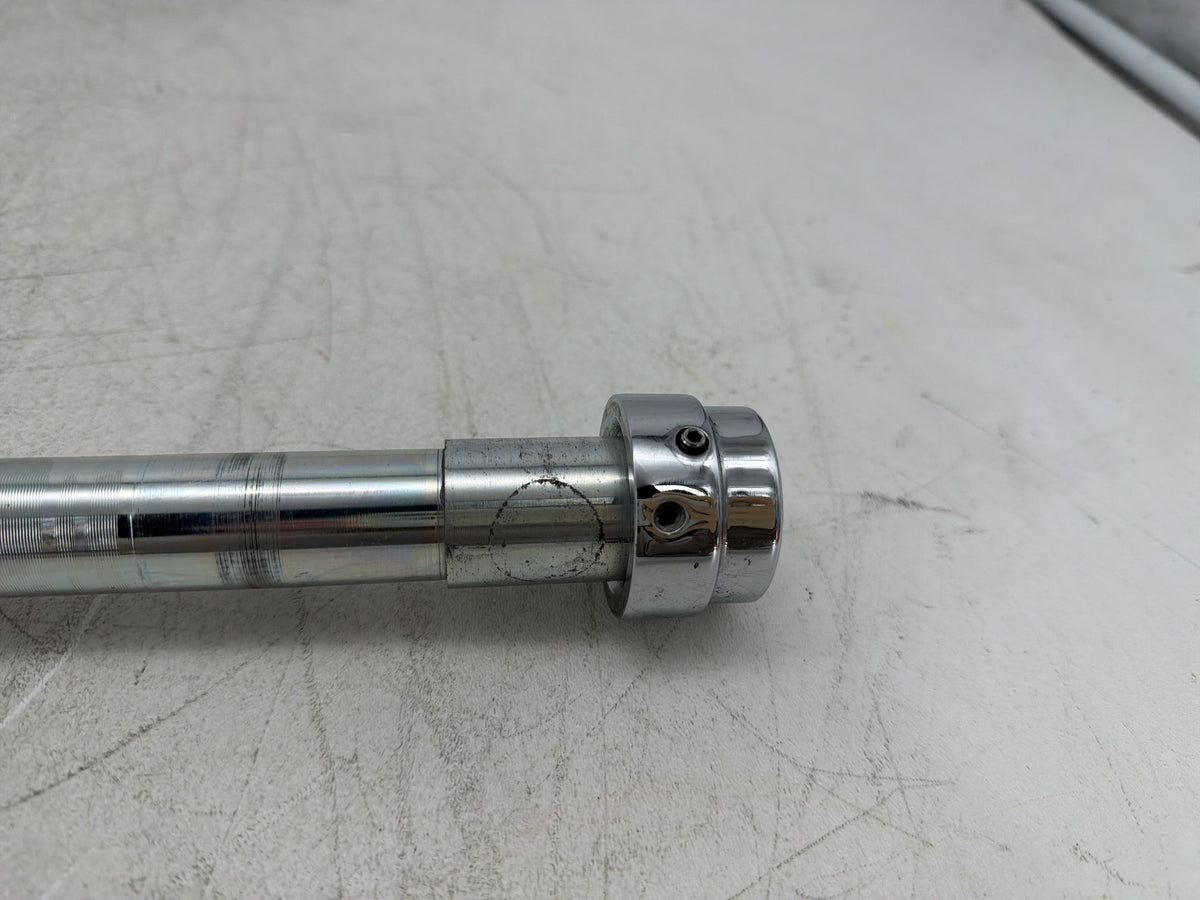 2015 Harley Electra Glide Touring Ultra OEM Front Wheel Axle Bolt Shaft
