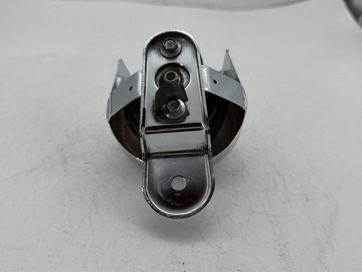 2007 Harley Dyna Street Bob FXDBI OEM Horn Signal Klaxon Chrome Cover