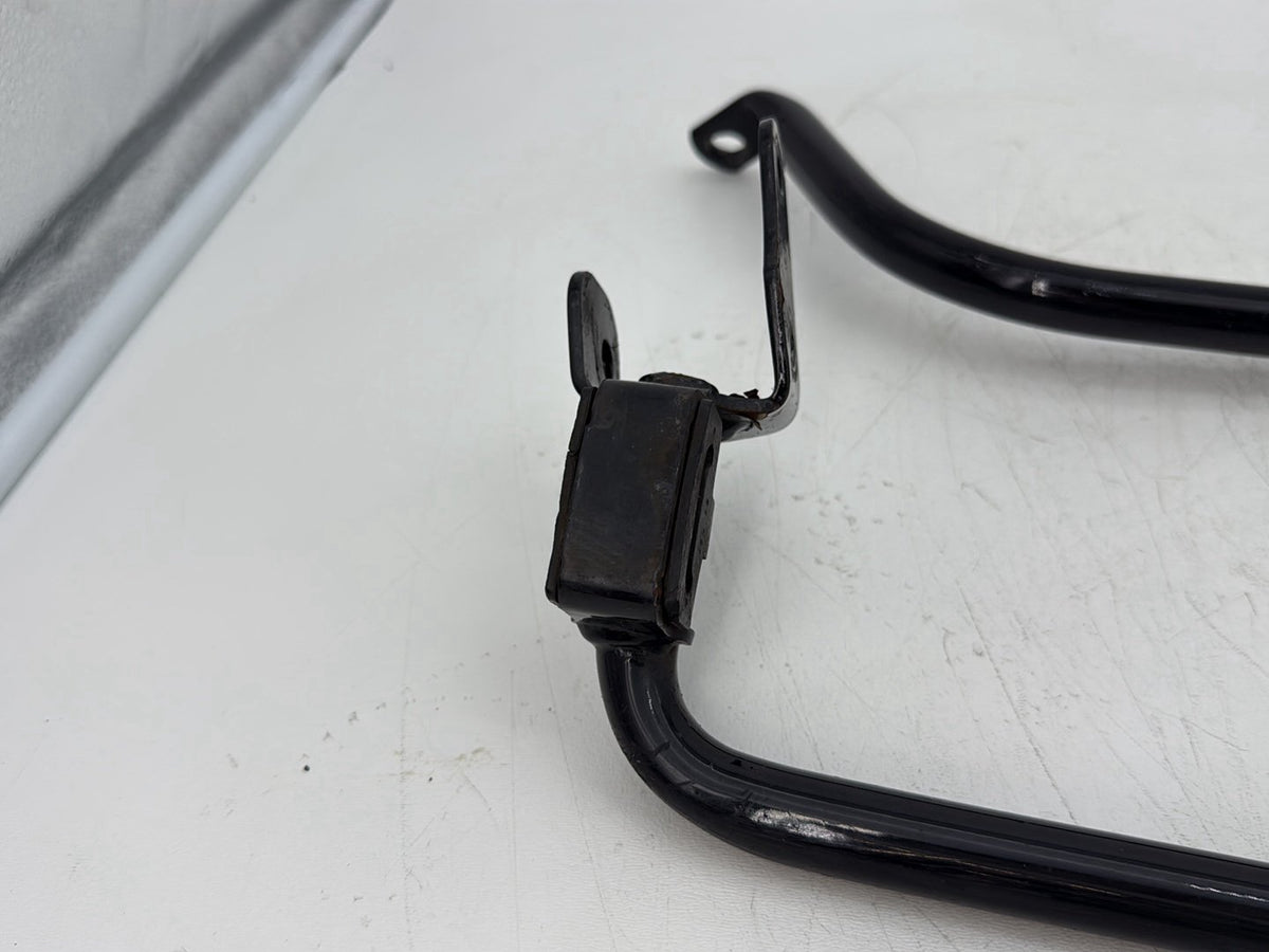 2014 Harley Street Glide Touring OEM Rear Left Right Saddlebag Guard Rails Bar